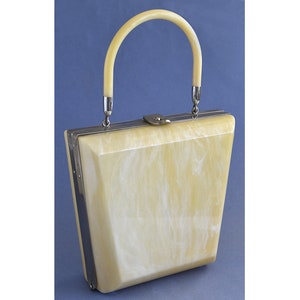 Vintage LIGHT YELLOW LUCITE Purse, 1950&#39;s Purse, Mid-Century Yellow Handbag