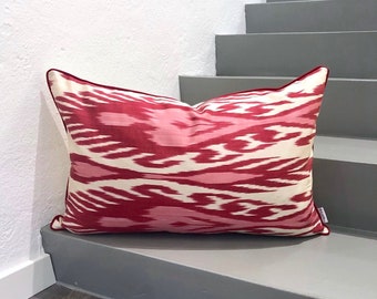 Coussin en Soie Ikat Coeur Rouge | Oreiller Ikat en Soie Coeur Rouge