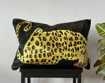 Velvet Ikat Cushion Jaguar Black | Velvet Ikat Pillow Jaguar Black