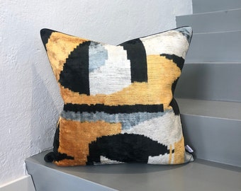 Velvet Ikat Cushion Abstract | Velvet Ikat Pillow Abstract