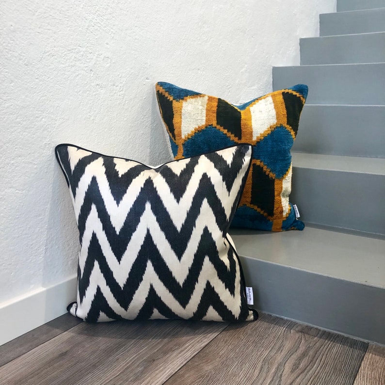 Turquoise SIKT-002 Silk Ikat
