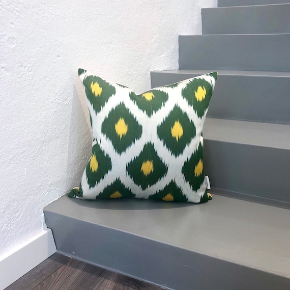 Seide Ikat Kissenbezug Martini – Statement-Kissenbezug 40 x 40 cm)