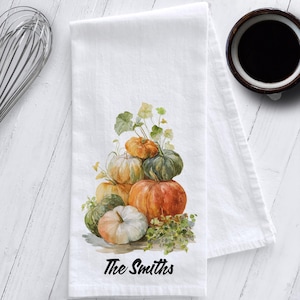 Personalized Pumpkin Kitchen Tea Towel, Thanksgiving Gift,Pumpkin Tea Towel,Pumpkin Kitchen Towel, Pumpkin Decor,Fall Tea Towel,Autumn Decor