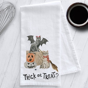 Halloween Cats Tea Towel, Halloween Tea Towel, Trick or Treat Tea Towel, Cat Lover Gift, Cats in Costumes, Halloween Kitchen Towel