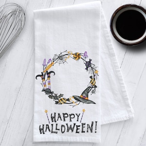 Happy Halloween Tea Towel, Halloween Tea Towel, Halloween Wreath Tea Towel, Witches, Cats, Halloween Candy, Halloween Kitchen Towel