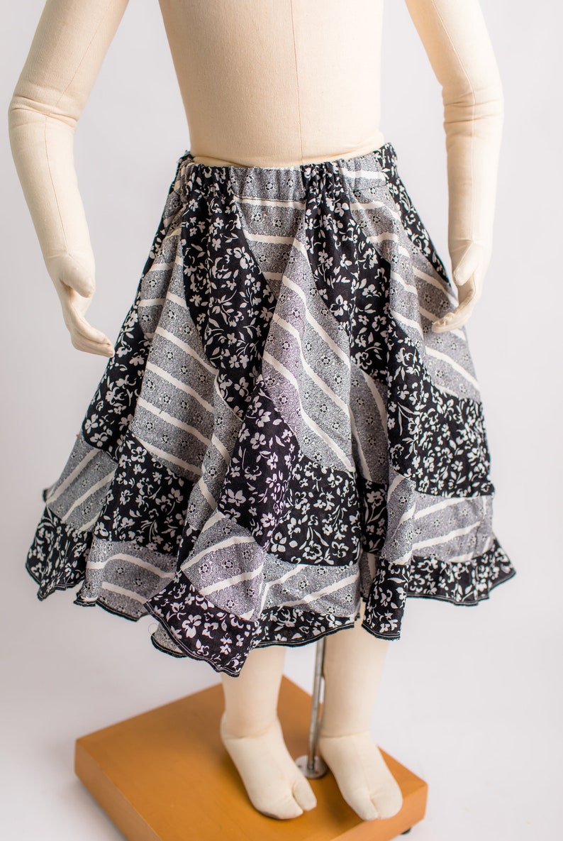Twirl Skirt Custom Peppermint Swirl Kids skirt image 5