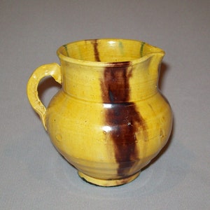 Old Vtg Early 20th C 1900s Hand Made Pottery Pitcher Mexico 3.5 Inch Mexican