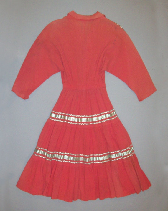 Old Vtg Ca 1940s Womans Dress Pink and Silver Ray… - image 9