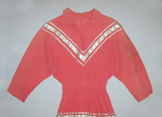 Old Vtg Ca 1940s Womans Dress Pink and Silver Ray… - image 2