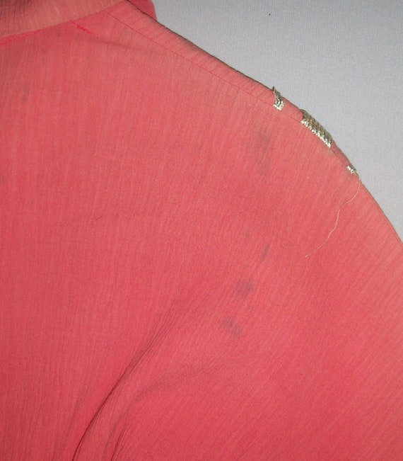 Old Vtg Ca 1940s Womans Dress Pink and Silver Ray… - image 8