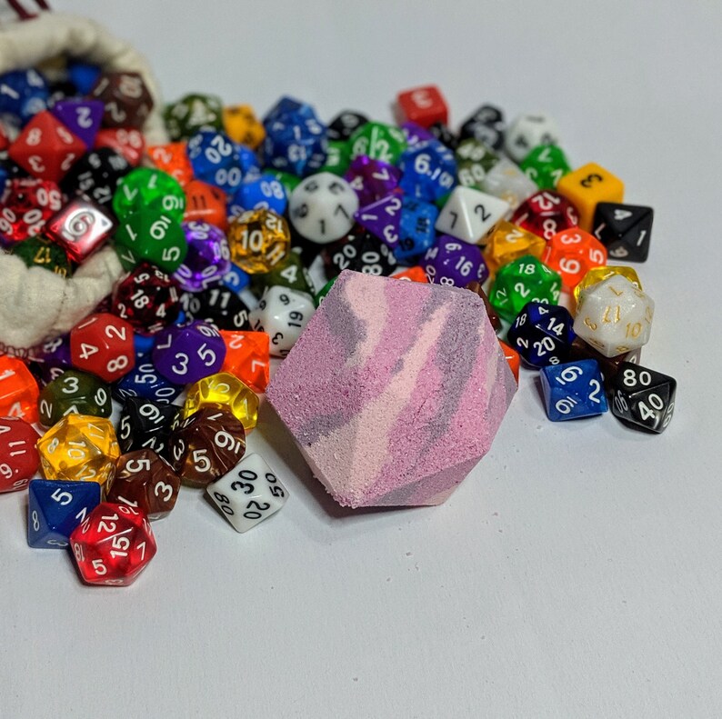 D&D Poison Spray Themed D20 Bath Bomb with Polyhedral Dice Etsy