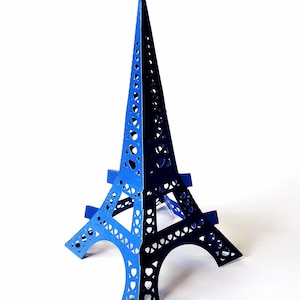 3D EIFFELTOREN. SVG-sjablonen. Hartenontwerp. Pronkstukken. Feesten Decoratie. Svg Dxf Ai SilhouetteStudio Png Pdf-bestanden. Direct downloaden