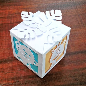 SAFARI BOX. Modelli SVG. Baby Shower. Scatola per bomboniere. Leone, giraffa, scimmia ed elefante fustellati. File Dxf Svg Png SilhouetteStudio Ai Pdf