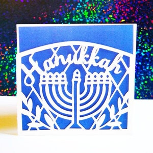 CARTE DE HANUKKA. Modèles SVG. Conception de menorah. Fêtes juives. Fichiers Dxf SilhouetteStudio Ai Svg Png Pdf. Téléchargement instantané