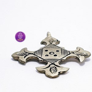 Sahara Desert Tuareg Cross Vintage African Jewelry, Ethnic Nomadic Southern Cross Pendant, Unique Gift for Collectors image 3