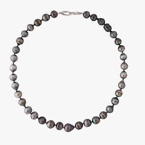 9-11mm Circled Tahitian Pearl Necklace