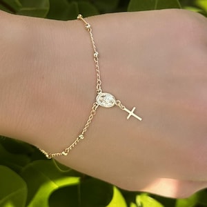 Jungfrau Maria Kruzifix Armband: 18K Gold Füllte 7 &quot;Perlen Handgelenk Rosenkranz