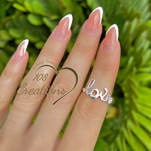 Anel de amor com script • Anel empilhável de prata esterlina 925 • Anel de letra cursiva delicado • Anel de palavra minimalista • Presente perfeito para ela