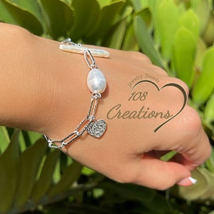 Pulsera de cadena con clip de papel martillado • Dijes de perlas barrocas de agua dulce de forma libre • Dije de corazón martillado • Regalo perfecto para ella