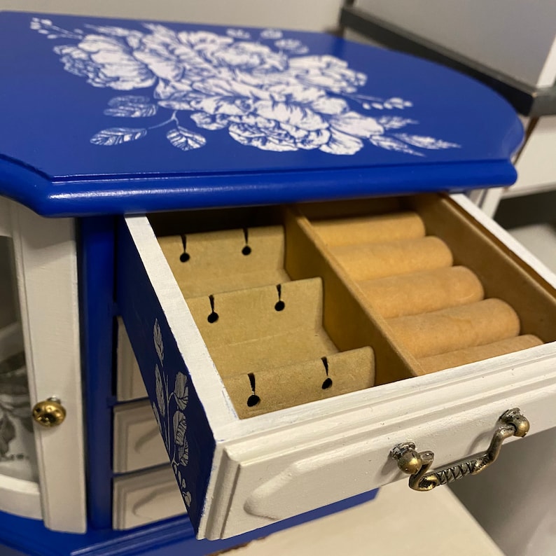 Refinished Medium Floral Jewelry Box