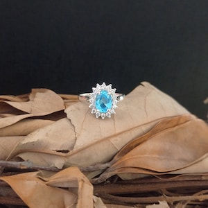 Blue Topaz Cluster Ring, Sterling Silver, BLUE TOPAZ and Zirconia, Princess Diana&#39;s Style Ring, December Birthstone, Gift for all...