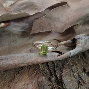 Peridot Ring, 925 Sterling Silver Handmade Ring, Birthstone Ring, Natural Peridot Stone, Birthstone For August, Unisex Ring, Stacking Ring..