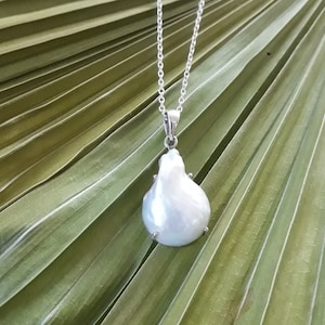 Baroque Pearl Pendant, 925 Sterling Silver, Bridal Pendant, Gift for Her, Baroque Pearl Necklace, Pearl Wedding Jewelry, Gift for Mom..