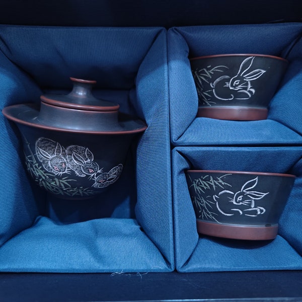 Qinzhou Nixing Tao (坭興陶) Hand Throwing Gaiwan Easy Making Tea 120-180cc Bronze Healthy Clay with Hand Carving, Not Zisha Pot