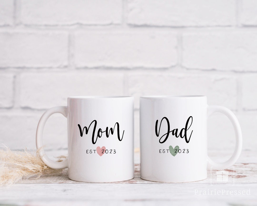 Mom and Dad Mug Set, Couple Mug Set, Gift for New Parents, Couple Gift, Est 2020, EST 2021, New