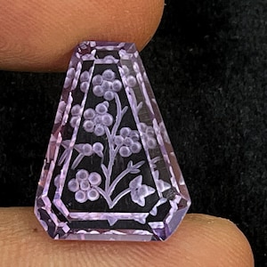 Fabulous Handcarved Amethyst Fantasy cut reverse carving, Amethyst Carving, 14.90 Carats, 8.25x13.5x7mm, Natural Amethyst, Amethyst Gemstone