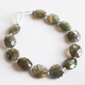 Flashy Labradorite Flower carved beads, Natural Labradorite Beads, Labradorite carving beads for jewelry making, 16 Pieces 8x10mm to 12x14mm