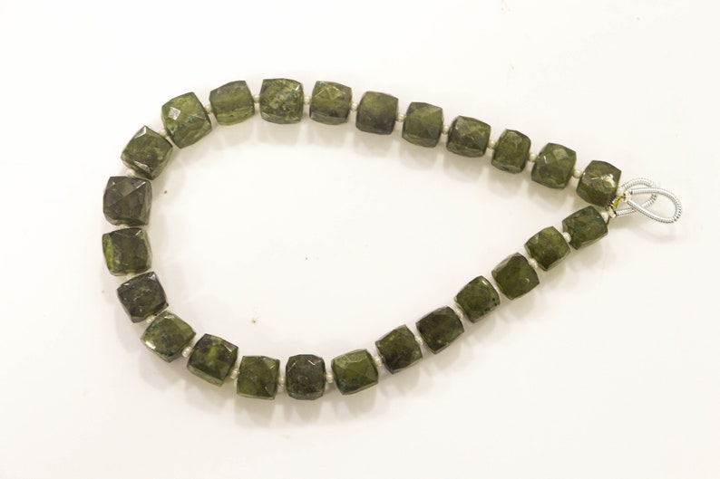 VESUVIANITE Beads Faceted Cube Shape 7x7mm to 9x9mm 9 Inch Etsy
