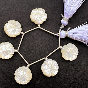 Mother of Pearl Flower Carved Beads, Natural Pearl carving beads for jewelry making, MOP Carving Beads, 15x15mm, 10 pieces
