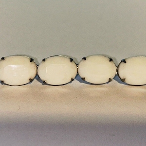 Vintage Silver Tone White Milk Glass Brooch
