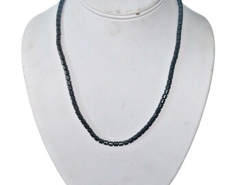Metallic Beaded Twist Clasp Unisex Vintage Fashion Necklace