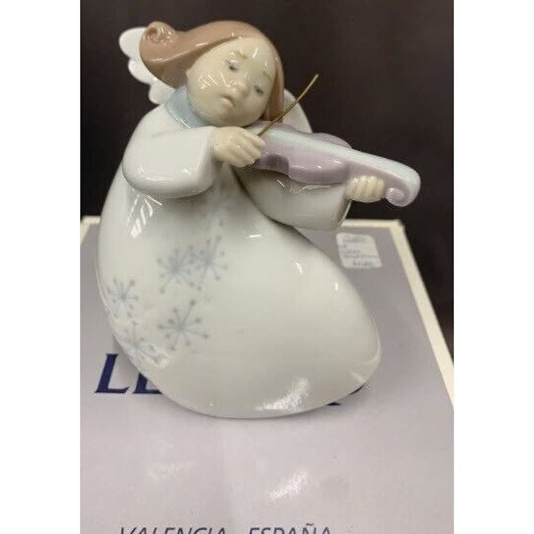 ヴァイオリンを弾く天使　＃6529　★リヤドロ　スペイン　ポーセリン　1998年 Lladro 1997 Violin Celestial Little Angel With Violin #06529