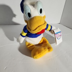 Vintage Walt Disney Disneyana Donald Duck 9&quot; Bean Bag Stuffed Toy
