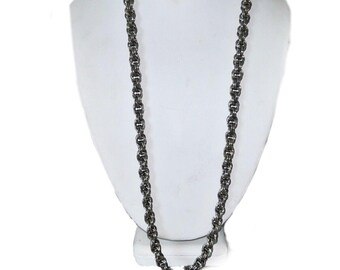 Collier tendance vintage argenté à grosses perles et pampilles de fausses perles