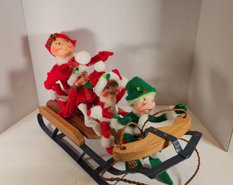 Annalee Christmas Holiday Elves Elf and Christmas Sled