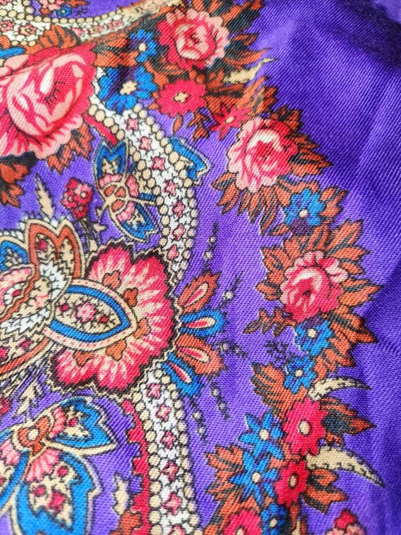 Vintage Glentex 100% Acrylic Purple w/Red Roses F… - image 3