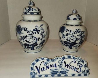 Vintage Vienna Woods Fine China Porcelain Delft Blue Windmill Ginger Jar