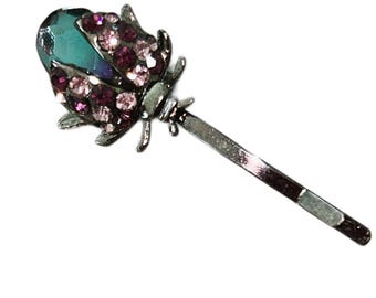 Horquilla para el pelo vintage con forma de insecto escarabajo y diamantes de imitación en tono plateado y morado