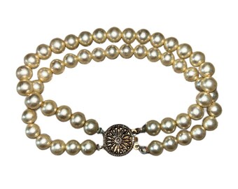 VNT クラシック ダブルストランド フェイクパール ブレスレット