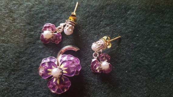 Vintage Jewelry Earrings and Pin Set*vintage Viol… - image 2