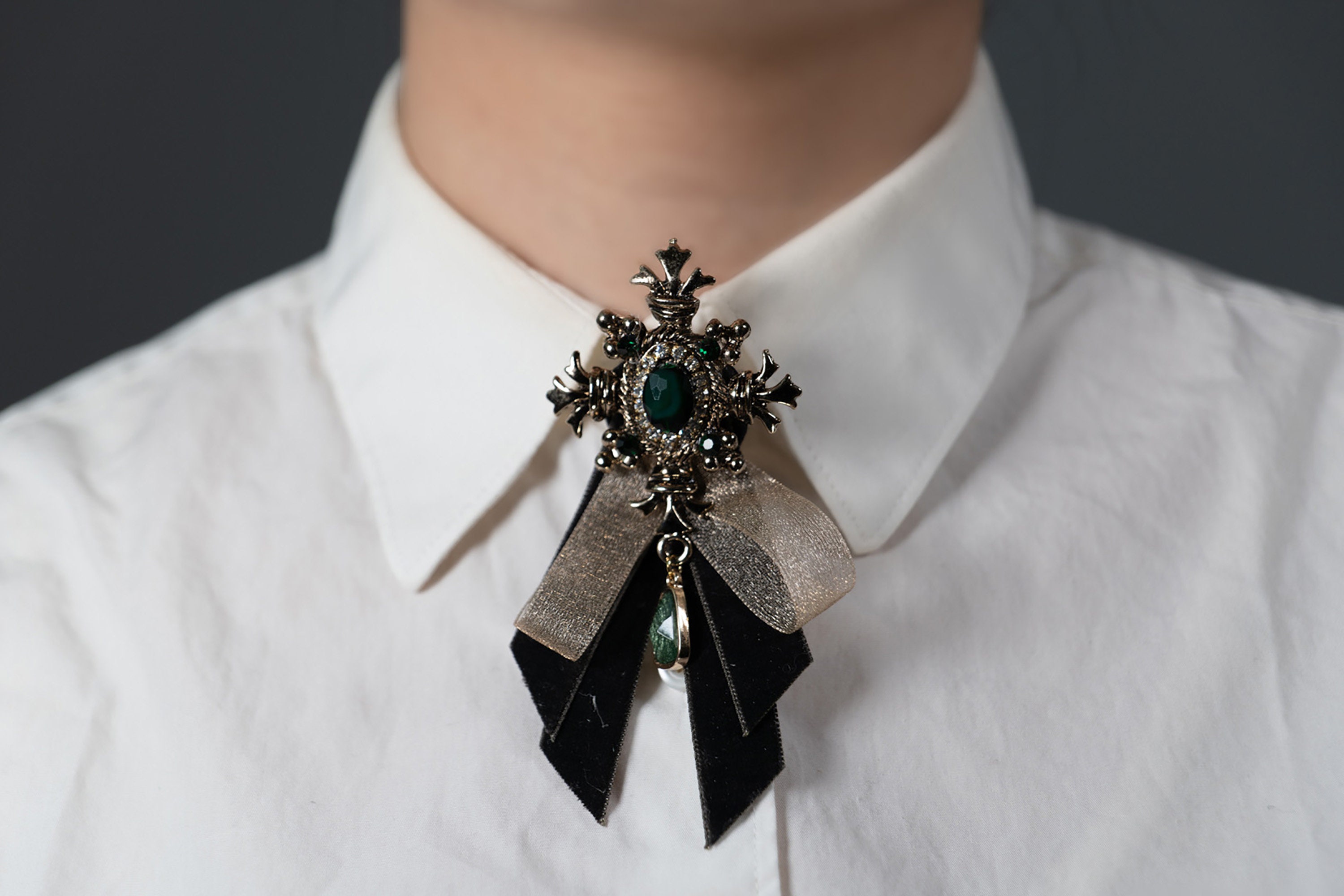 Mens on sale neck brooch