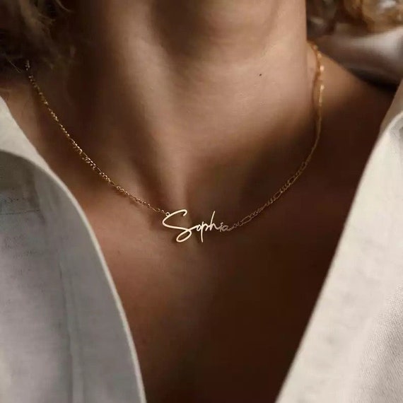 Non tarnish name necklace deals