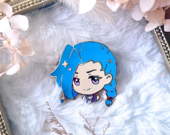 Broche de esmalte Arcane Jinx