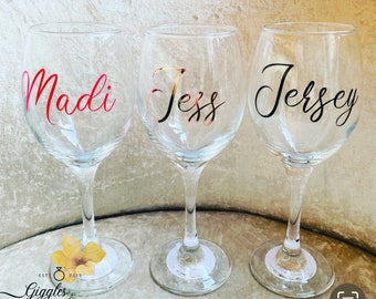 Personalised Wine Glass Name Balloon Birthday Wedding Hen Party Gift
