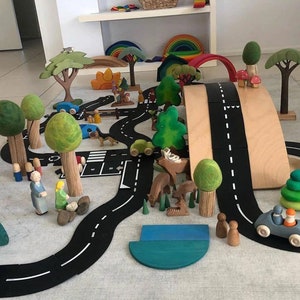 Flexible Toy Road, soft road play set, bendable road pieces, waterproof road, kids toy car track