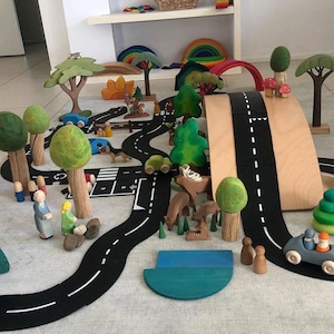 Flexible Toy Road, soft road play set, bendable road pieces, waterproof road, kids toy car track